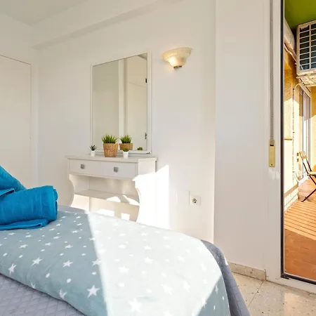 Con Terraza Vista Mar By Rent Me Lejlighed Fuengirola