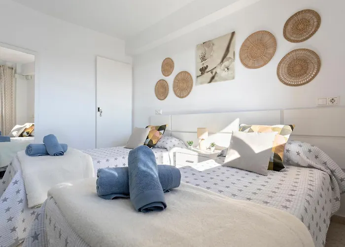 Con Terraza Vista Mar By Rent Me 公寓